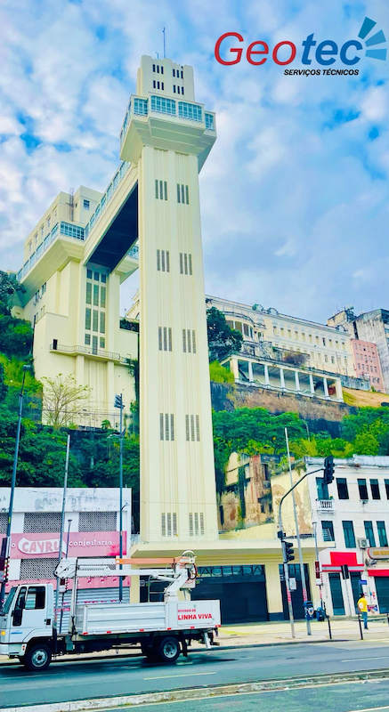 Munk 02 Elevador